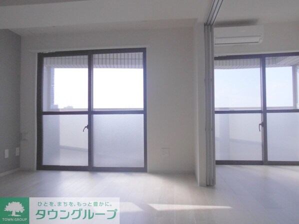 ONE ROOF FLATの物件内観写真